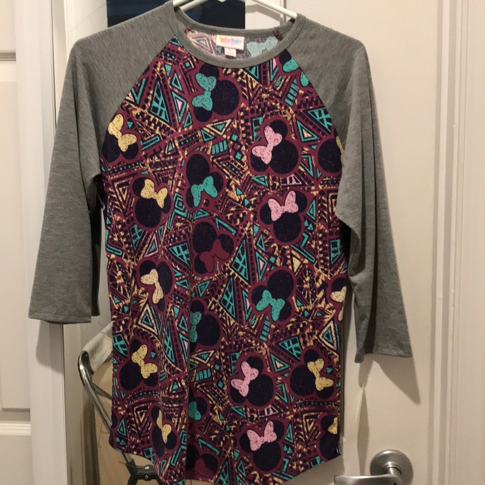 LuLaRoe small Randy shirt